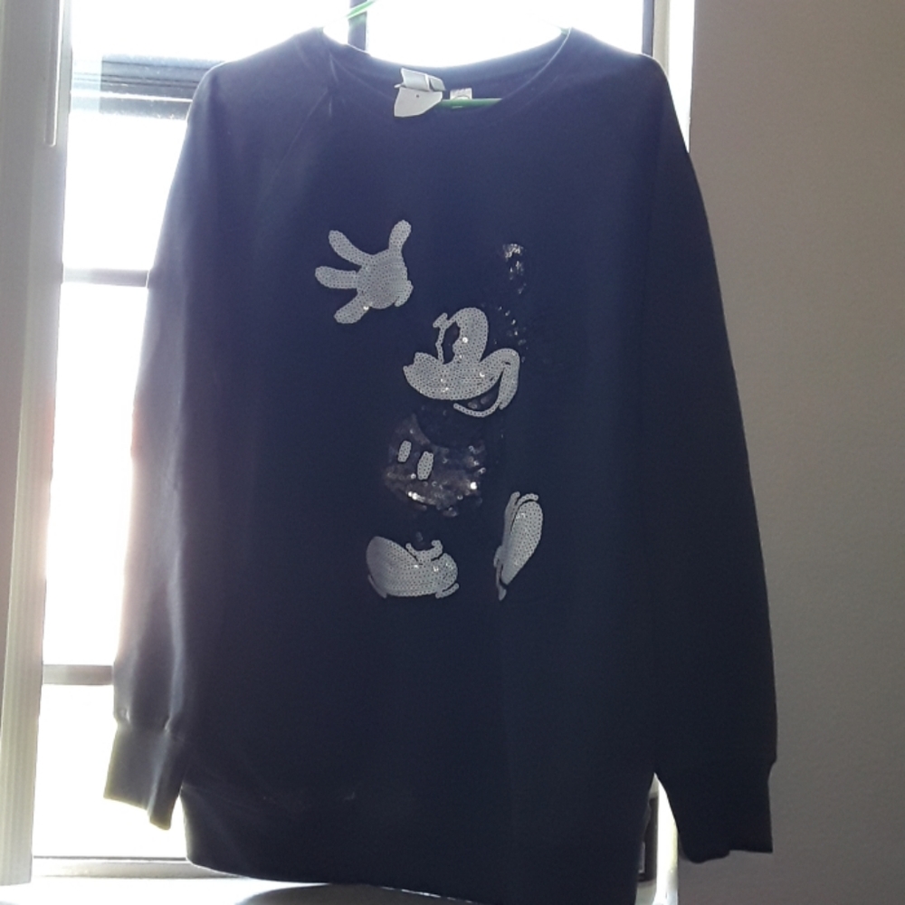 Disney sweatshirt
